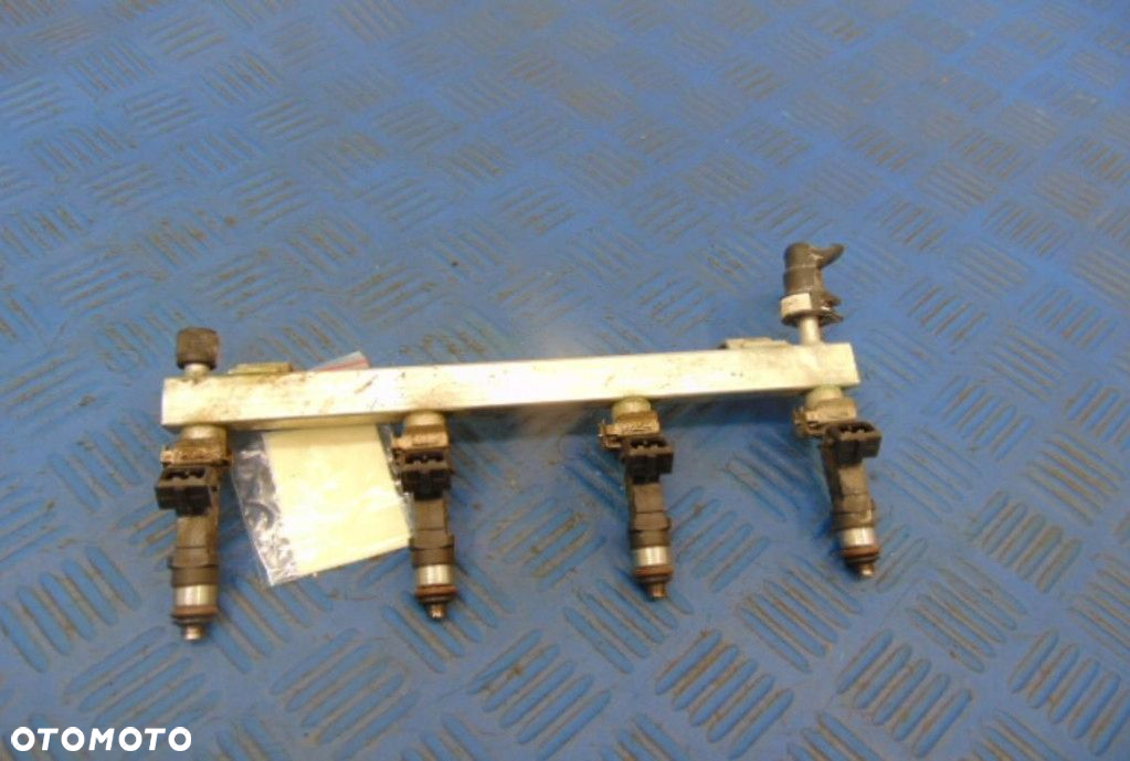 OPEL CORSA D 1.2B LISTWA WTRYSKOWA 0280151239 - 2