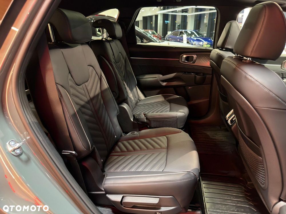 Kia Sorento - 35