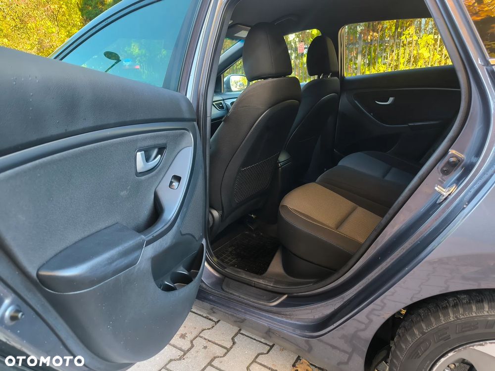 Hyundai i30 - 18