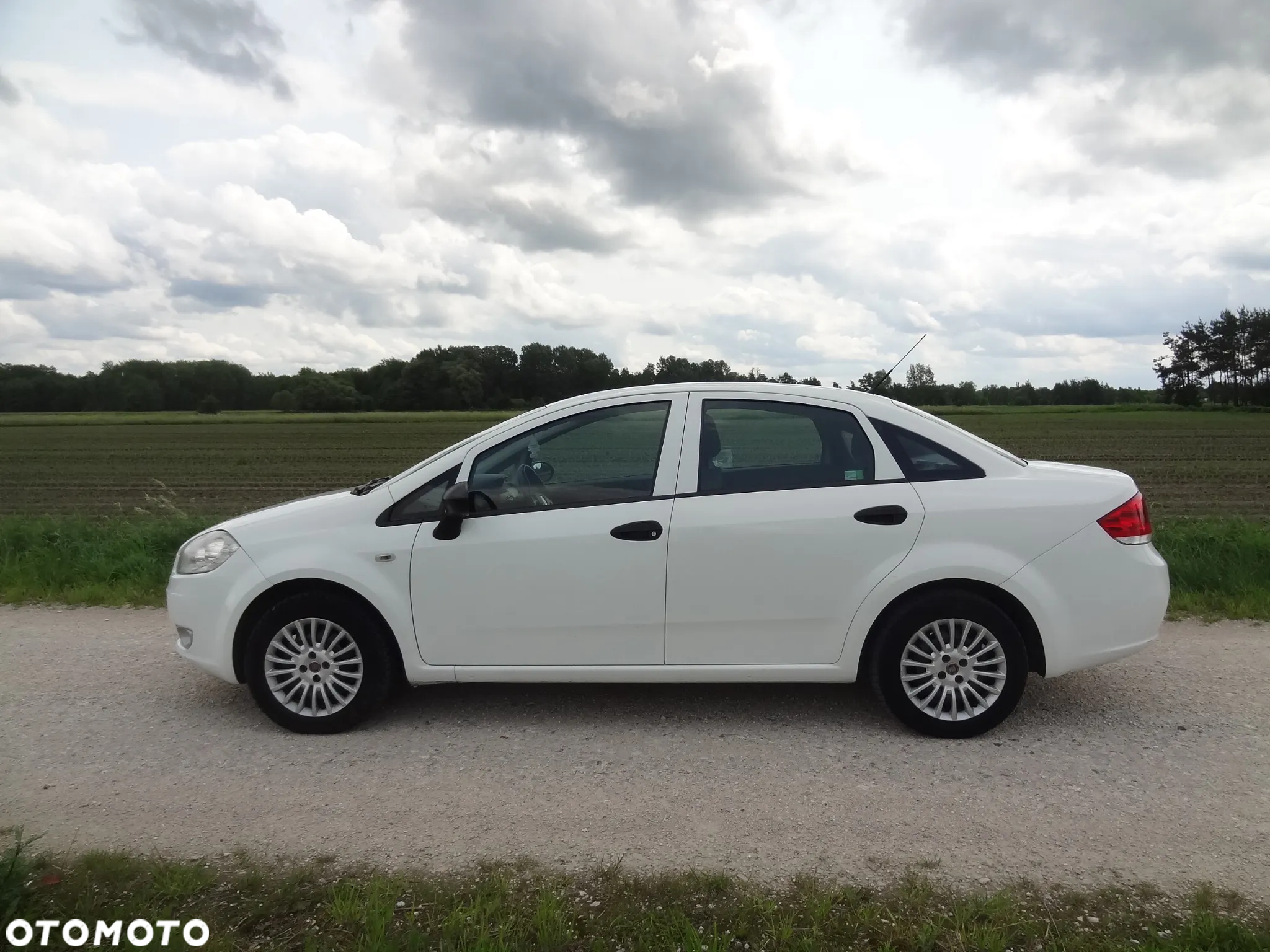 Fiat Linea 1.4 Active - 7