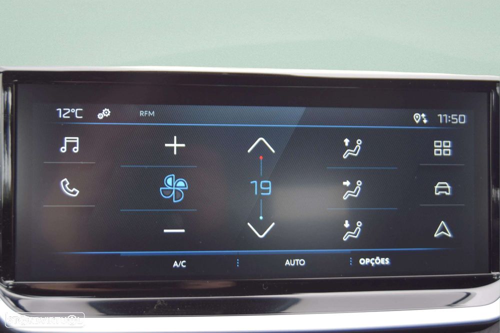 Peugeot 2008 1.2 PureTech Style - 26