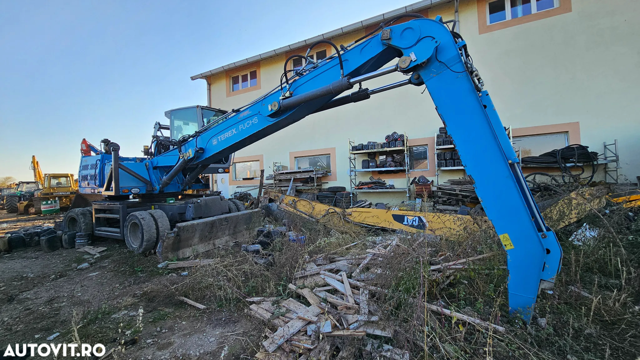 Fuchs MHL 334 Terex Excavator pe roti - 3