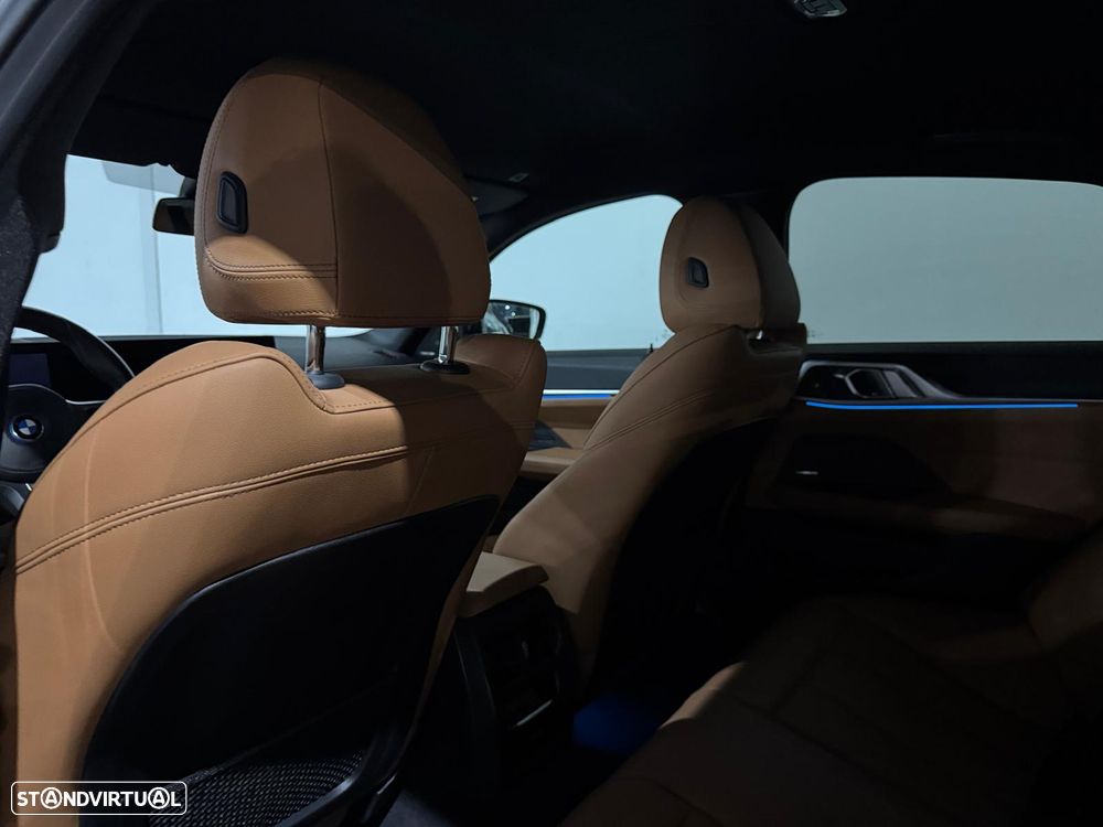 BMW i4 eDrive35 Pack Desportivo M - 20