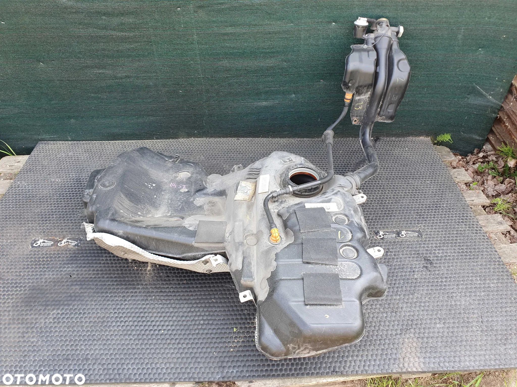 Zbiornik Paliwa Bak Przewody Diesel ON 1.9 2.0 TDI Audi A4 B6 B7 Oska Sedan Kombi - 1