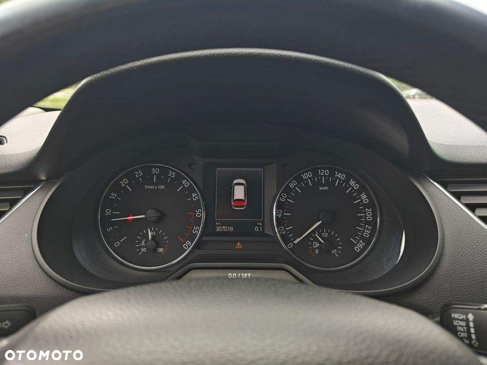 Skoda Octavia - 18