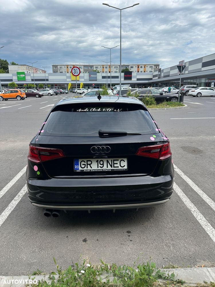 Audi A3 Sportback 1.4 TFSI Ambiente - 2