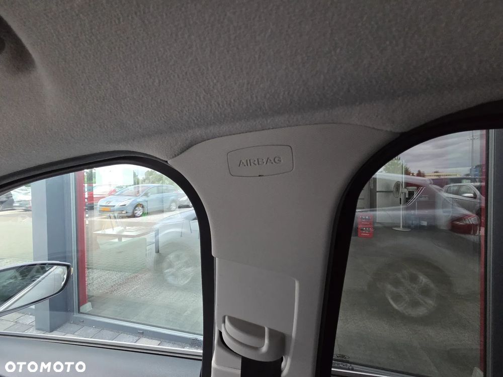 Ford C-MAX 1.6 EcoBoost Start-Stop-System Champions Edition - 20