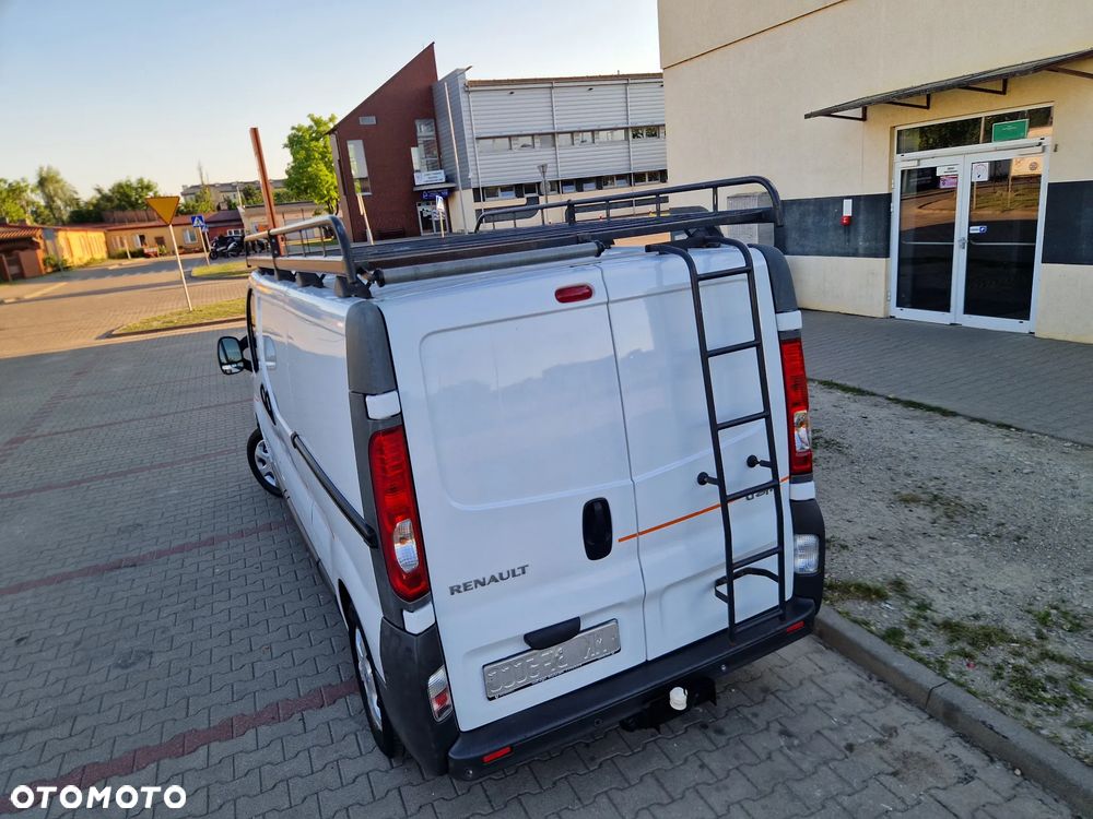 Renault TRAFIC - 11