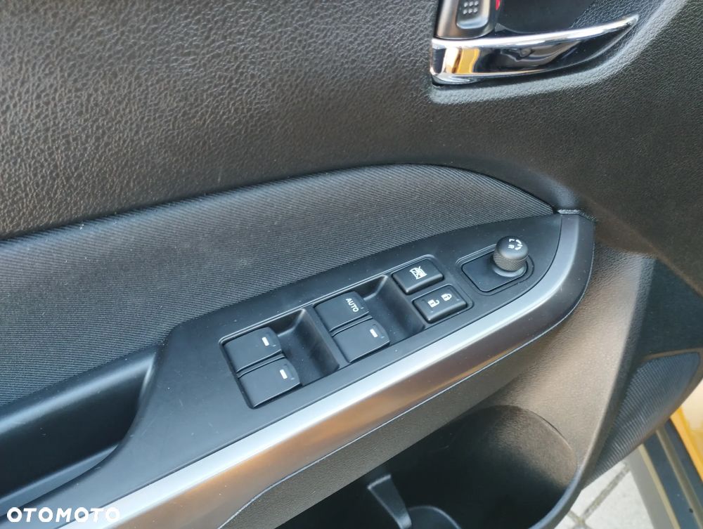 Suzuki Vitara 1.4 Boosterjet mHEV Premium Plus 2WD - 13