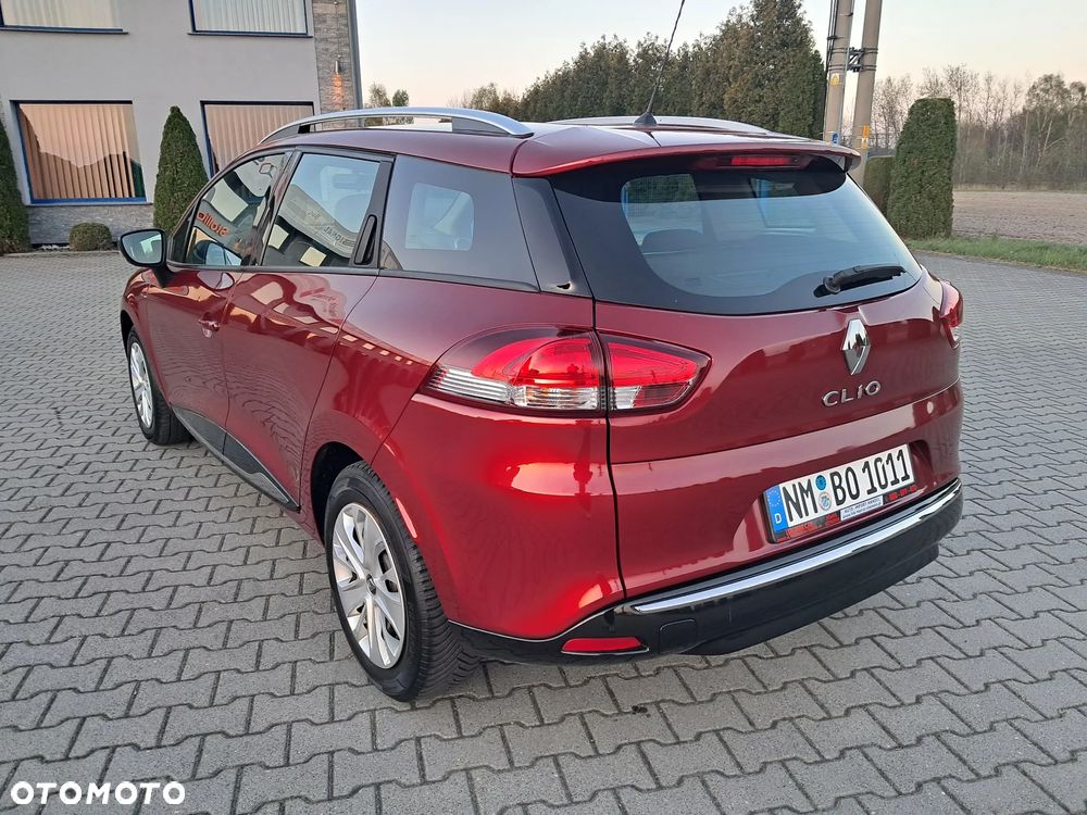 Renault Clio 1.2 16V 75 LIMITED - 14