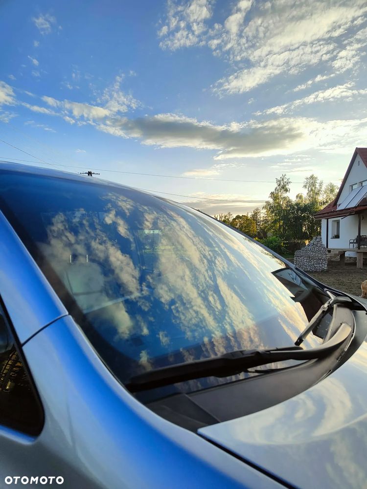 Toyota Sienna 3.5 V6 SE - 7