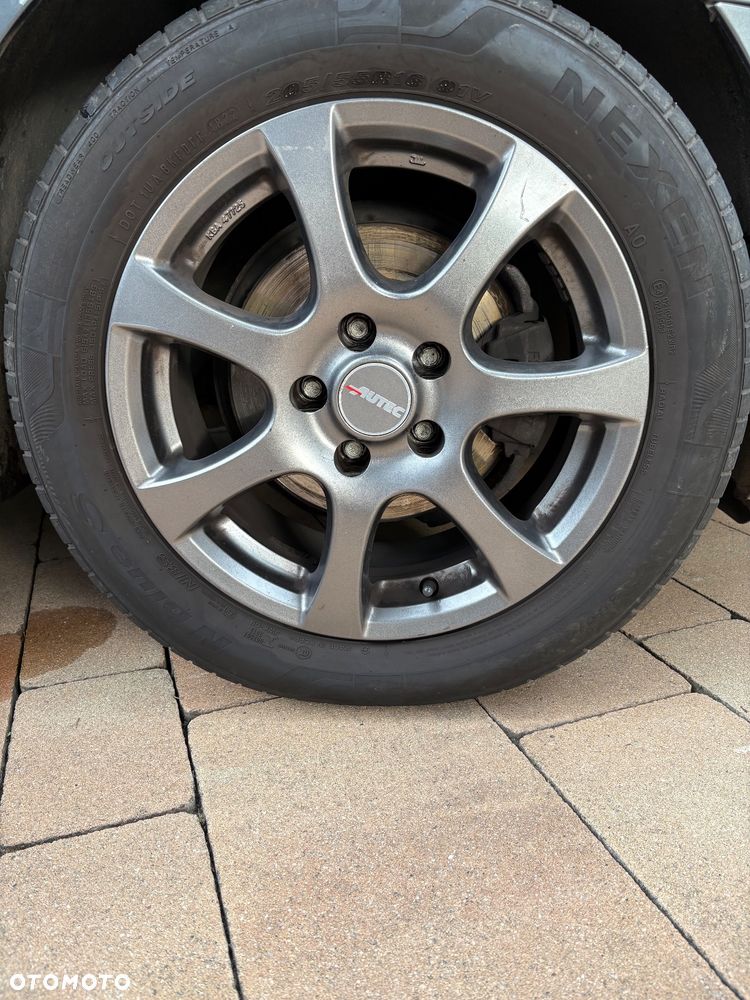 Volkswagen Golf VI 1.6 TDI 4Mot Comfortline - 6