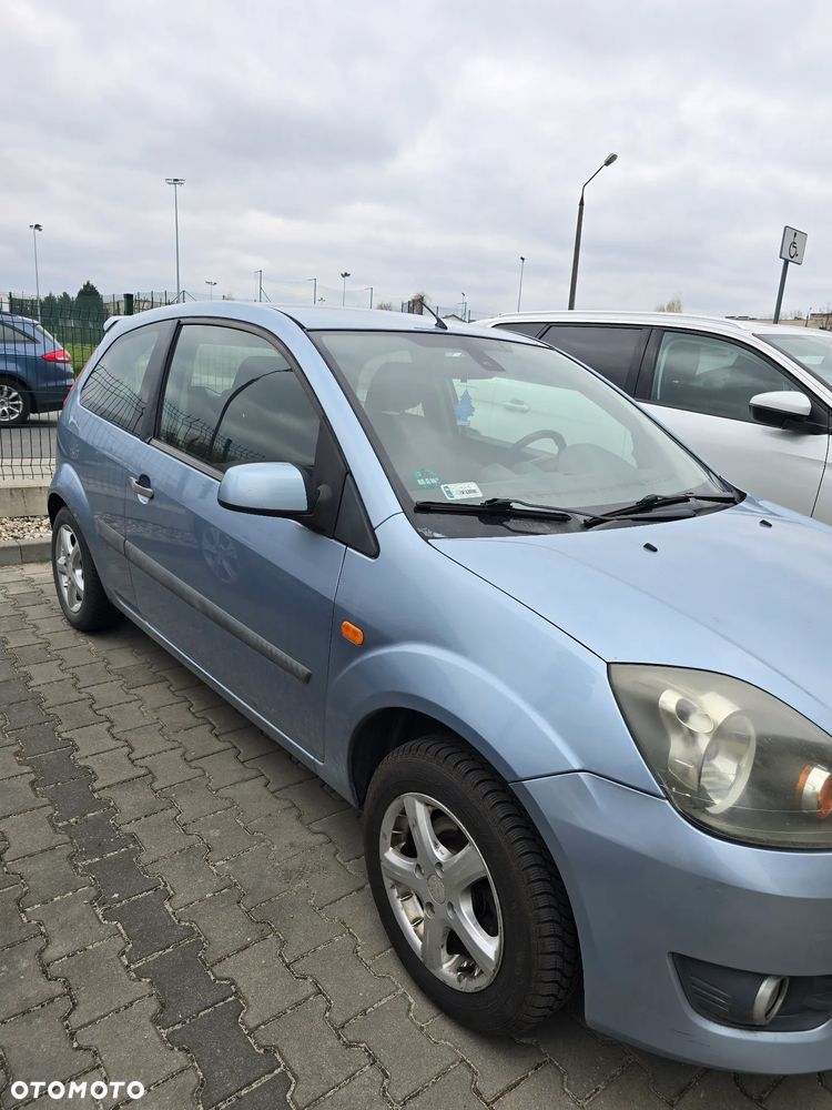 Ford Fiesta 1.6 Sport - 2