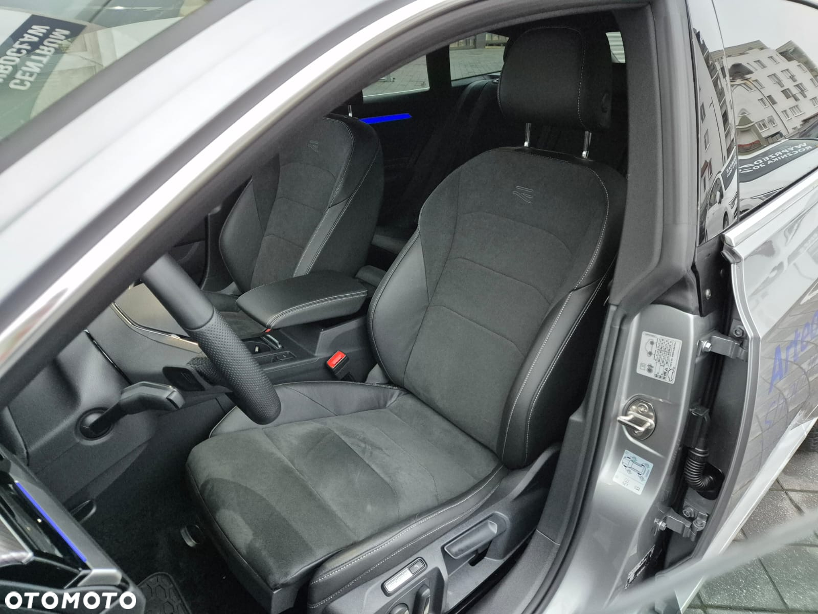 Volkswagen Arteon 2.0 TSI R-Line DSG - 9