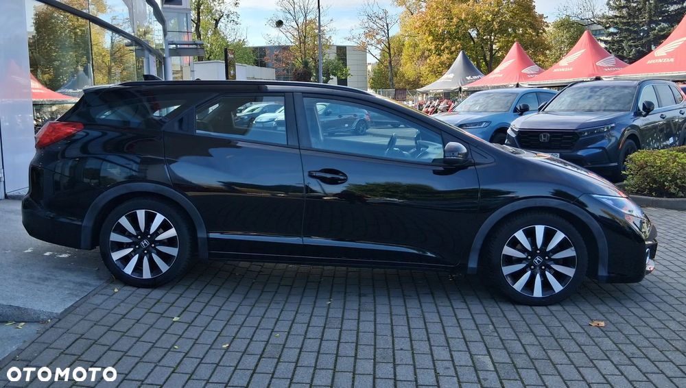 Honda Civic 1.8 Elegance (Honda Connect+) - 6