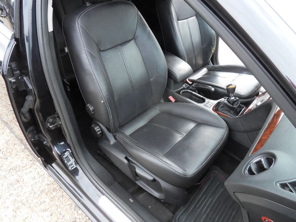 Ford Mondeo 1.8 TDCi Titanium - 14