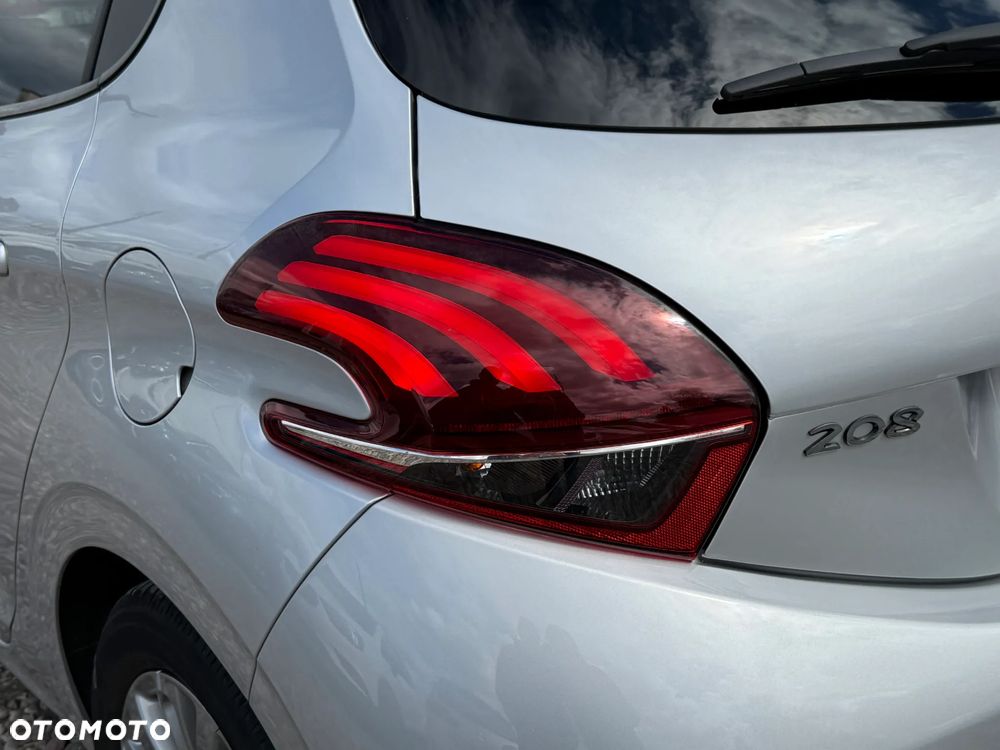 Peugeot 208 PureTech 82 Start & Stop Allure - 10