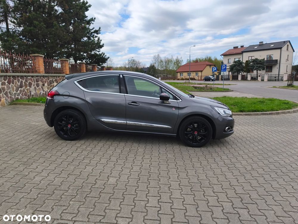 DS Automobiles DS 4 - 4