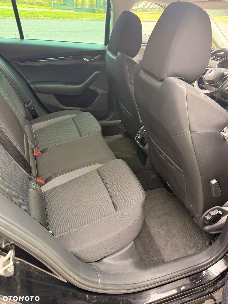 Skoda Octavia 1.5 TSI GPF ACT Ambition - 13