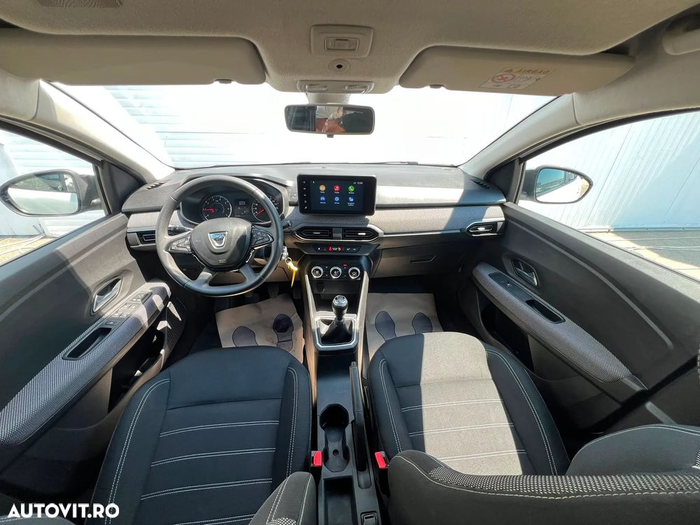 Dacia Logan TCe 90 MT6 Comfort - 11