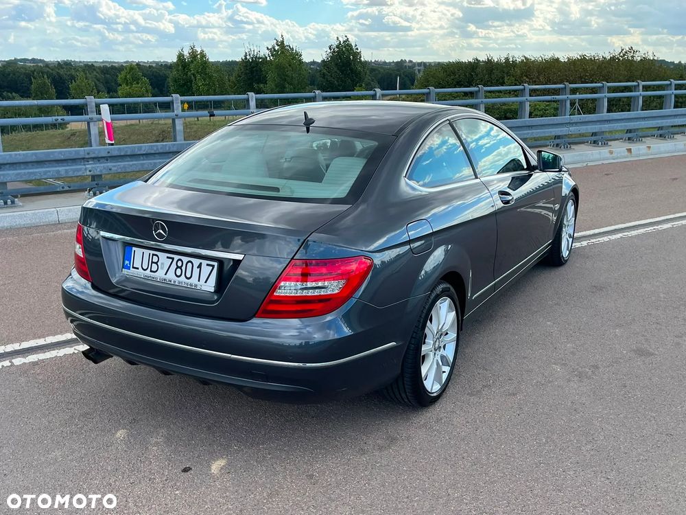 Mercedes-Benz Klasa C - 21
