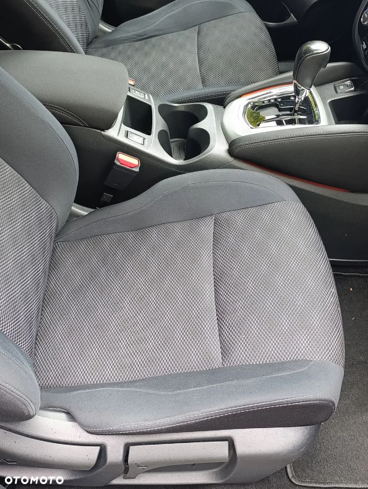 Nissan Qashqai - 21