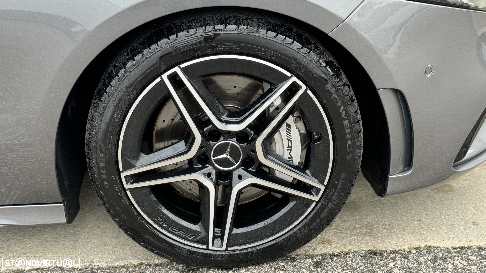 Mercedes-Benz A 35 AMG 4Matic - 34