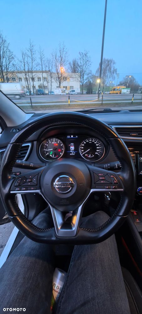 Nissan Qashqai - 14