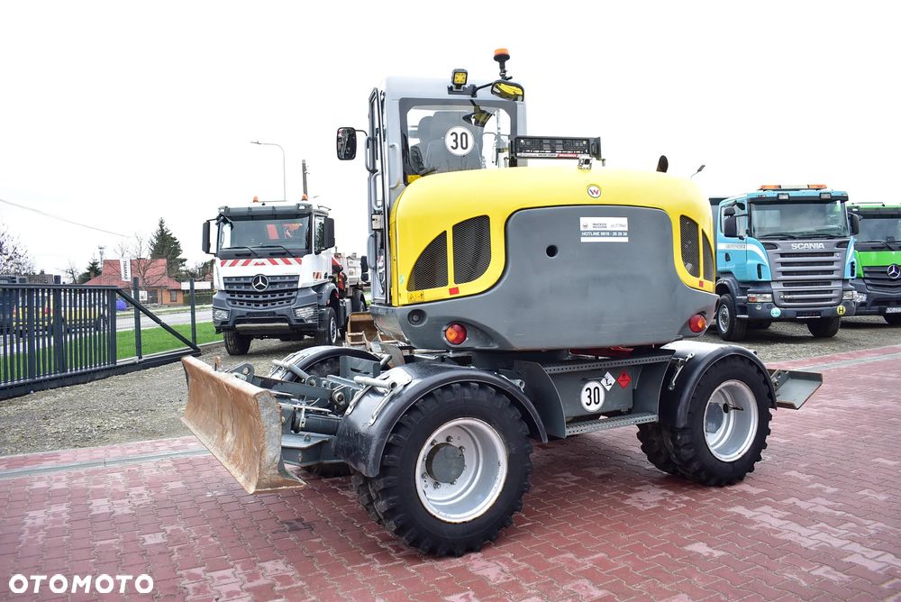Wacker Neuson EW 100 Koparka kołowa 10.5 T/ Powertilt/ 4 Łyżki/ Podpory + Pług/ 2021/ 3.700 Mth/ Sprowadzona z Austri ! - 28