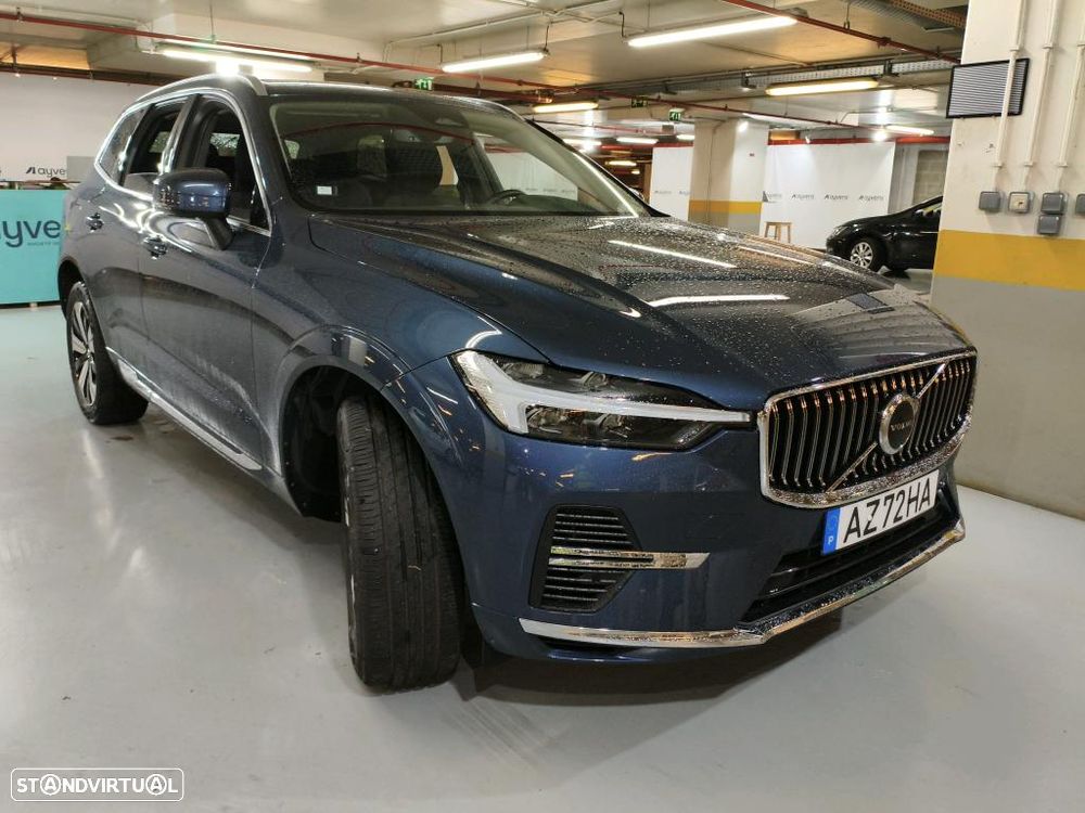 Volvo XC 60 2.0 T6 PHEV Core AWD - 5