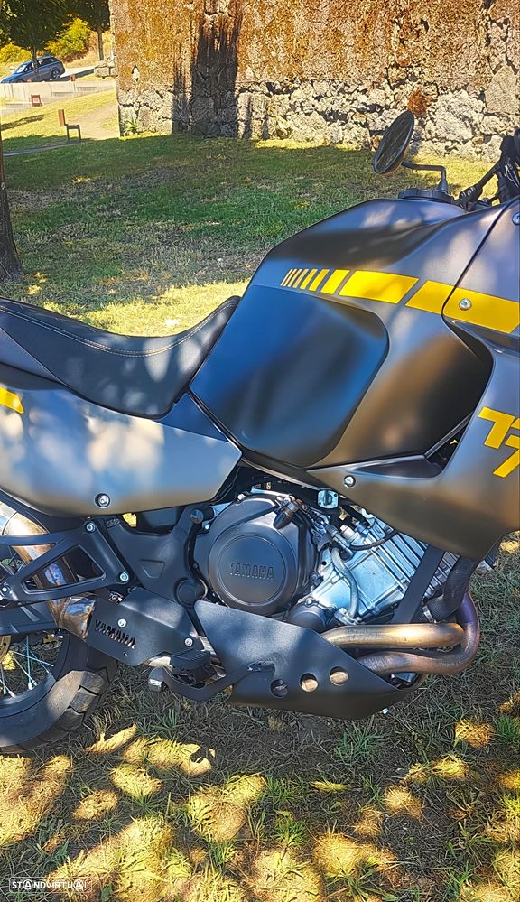 Yamaha XT750Z Super Tenere - 3