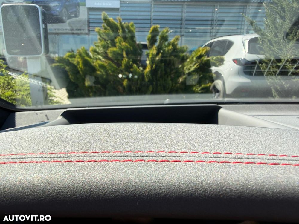 Mercedes-Benz EQE - 33