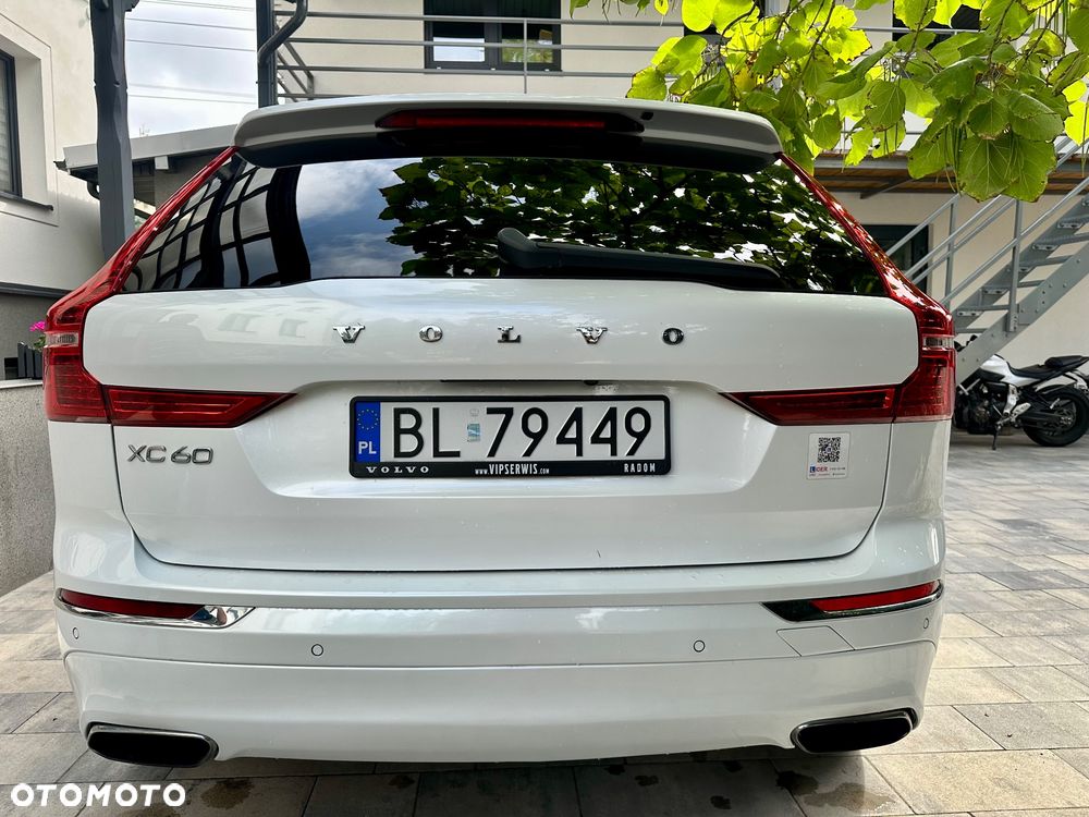Volvo XC 60 T5 AWD Momentum - 39