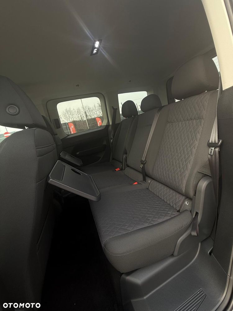 Volkswagen Caddy 2.0 TDI DSG - 29
