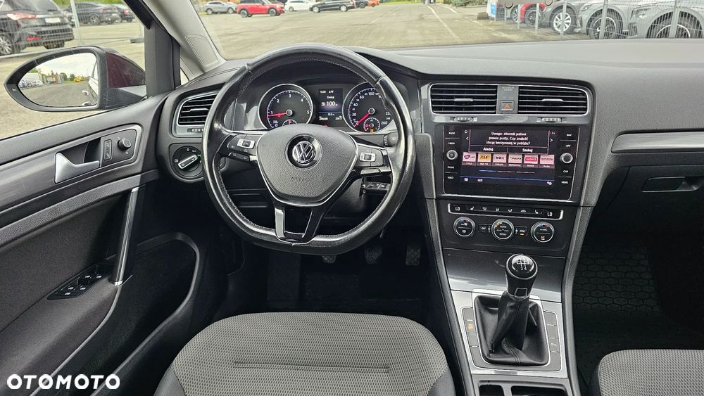 Volkswagen Golf 1.6 TDI BMT Comfortline - 14