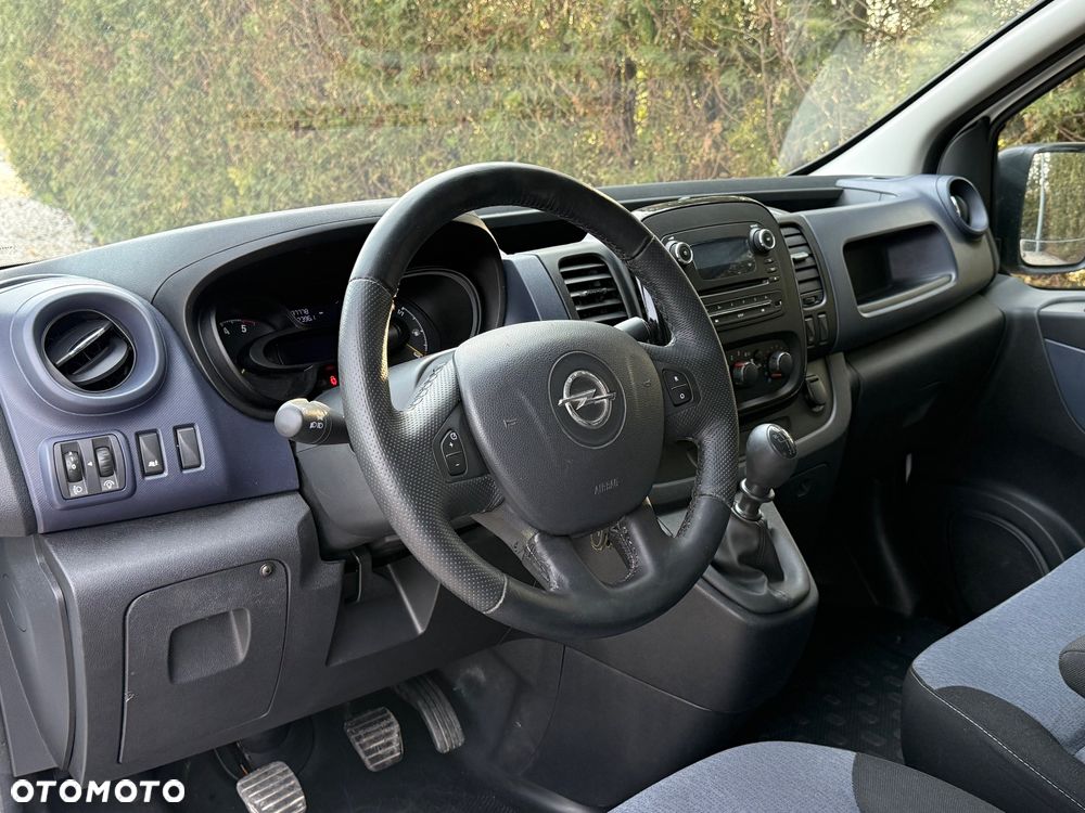 Opel VIVARO - 9