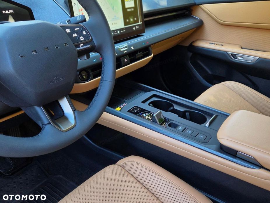Lexus ES - 11