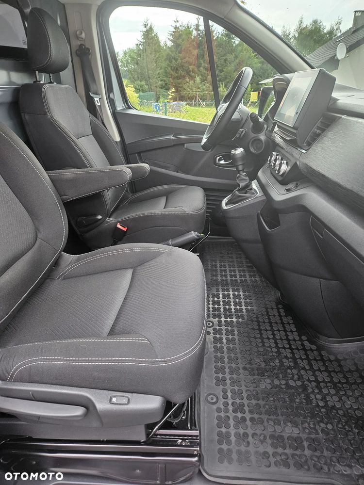 Renault Trafic - 13