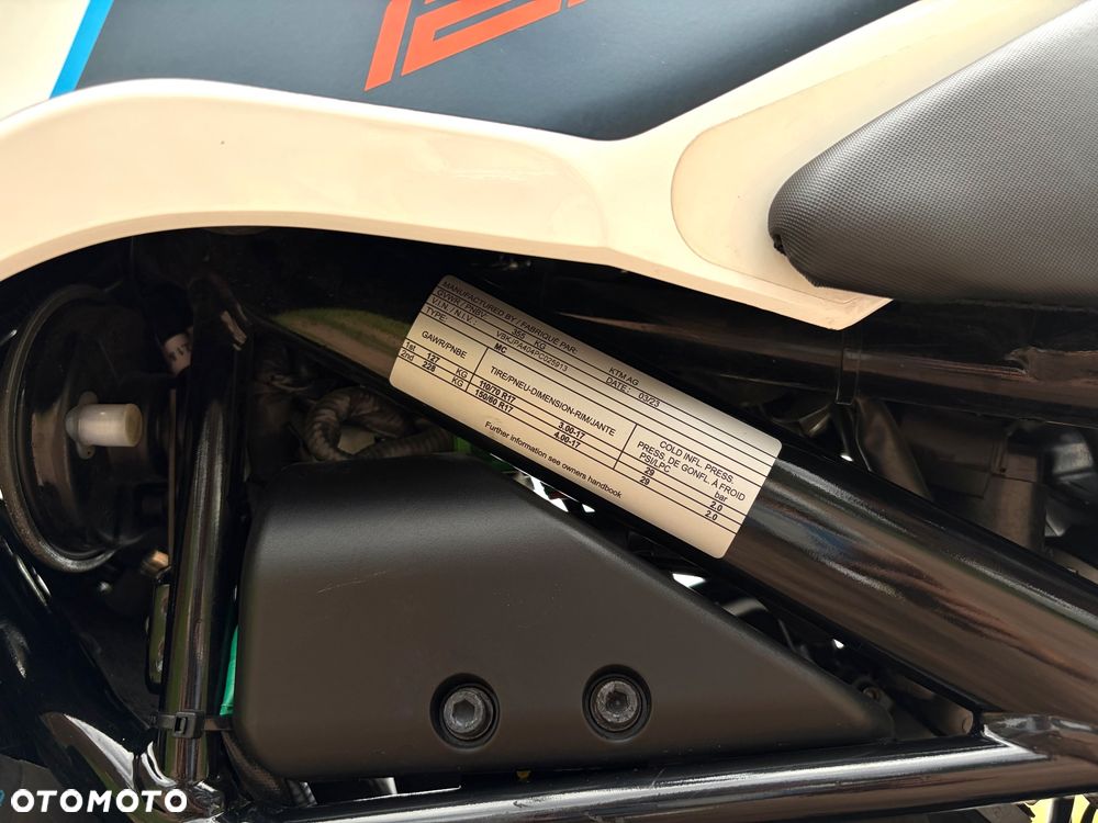 KTM Duke 125 - 17