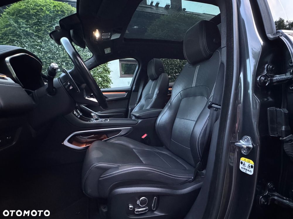Jaguar F-Pace 2.0 P400e PHEV AWD R-Dynamic HSE - 11