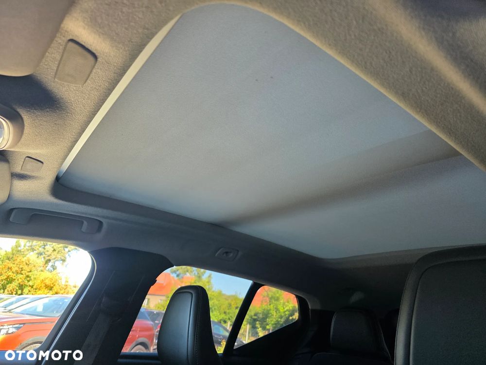 Volvo XC 40 D3 SCR Momentum - 17