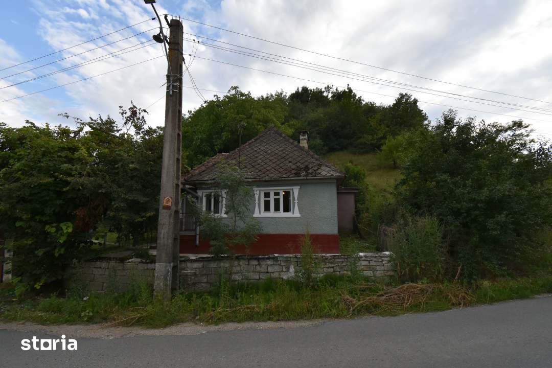 Casa cu utilitati si acces la sosea, Dabaca - Cluj, langa cetate - Imagine principală: 2/19