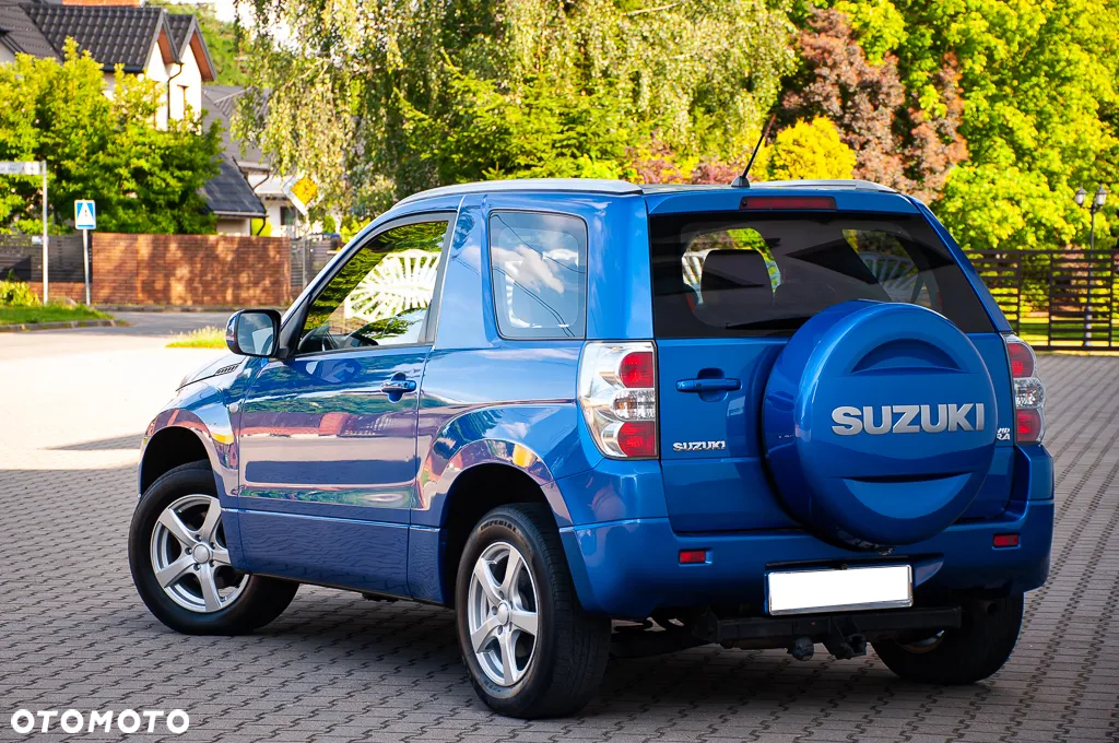 Suzuki Grand Vitara 1.6 De luxe - 34