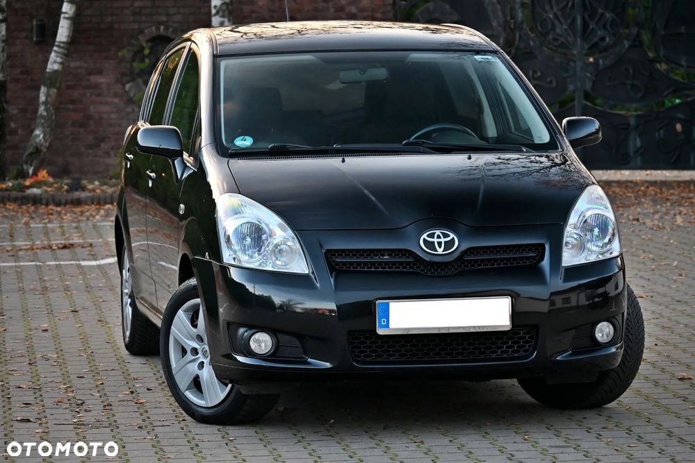 Toyota Corolla Verso 1.8 Sol + 7os - 8