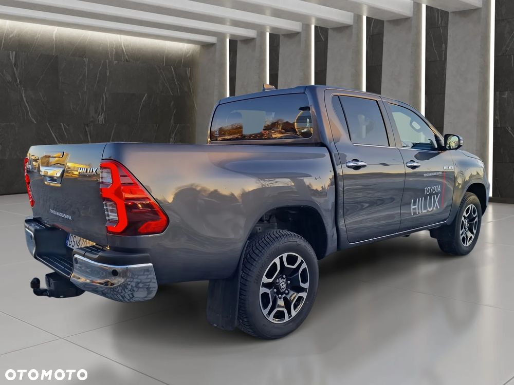 Toyota Hilux 2.8 D-4D mHEV Double Cab Executive 4x4 - 8