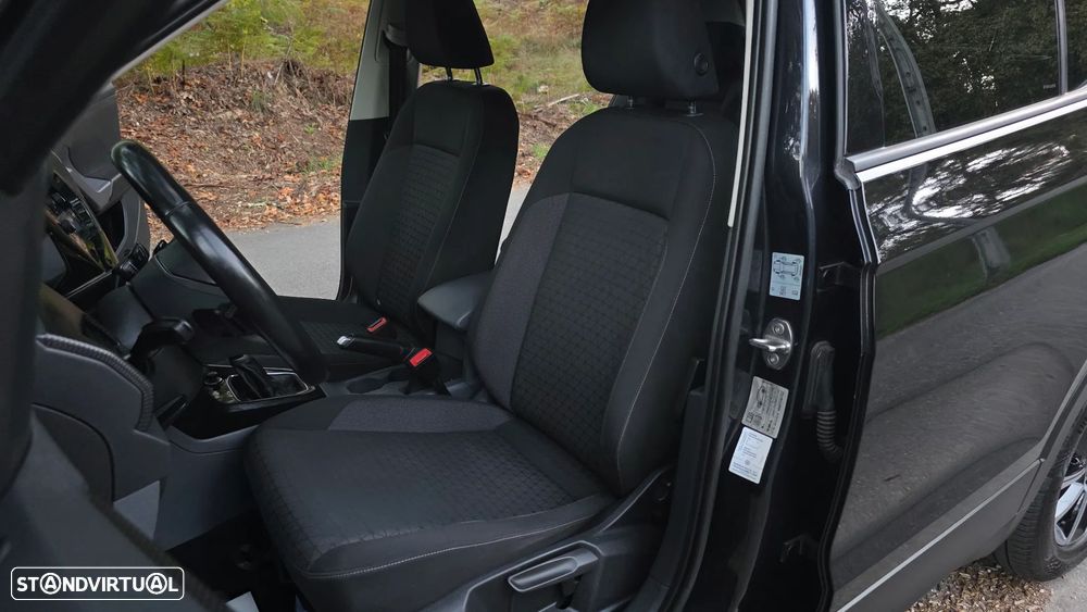 VW T-Cross - 16