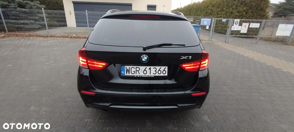 BMW X1 sDrive20d Sport Line - 3