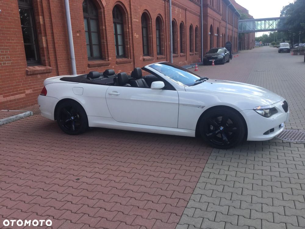 BMW Seria 6 650 i - 8