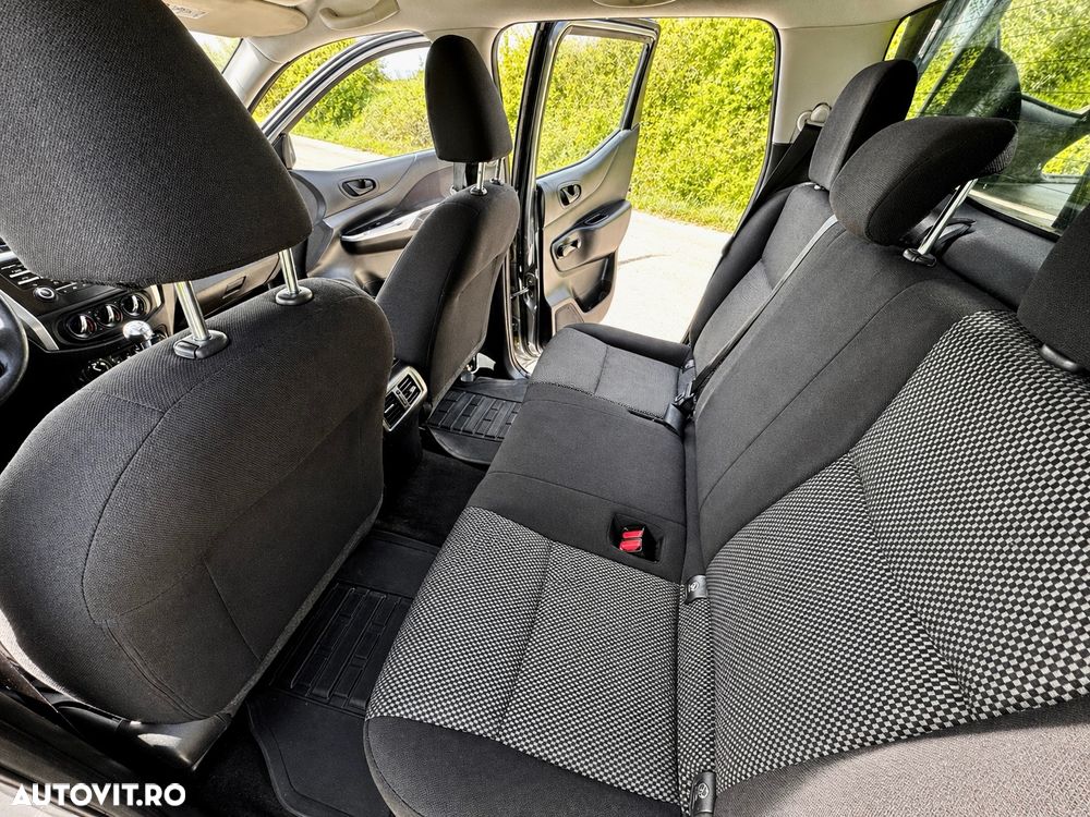 Nissan Navara Double Cab Visia - 7