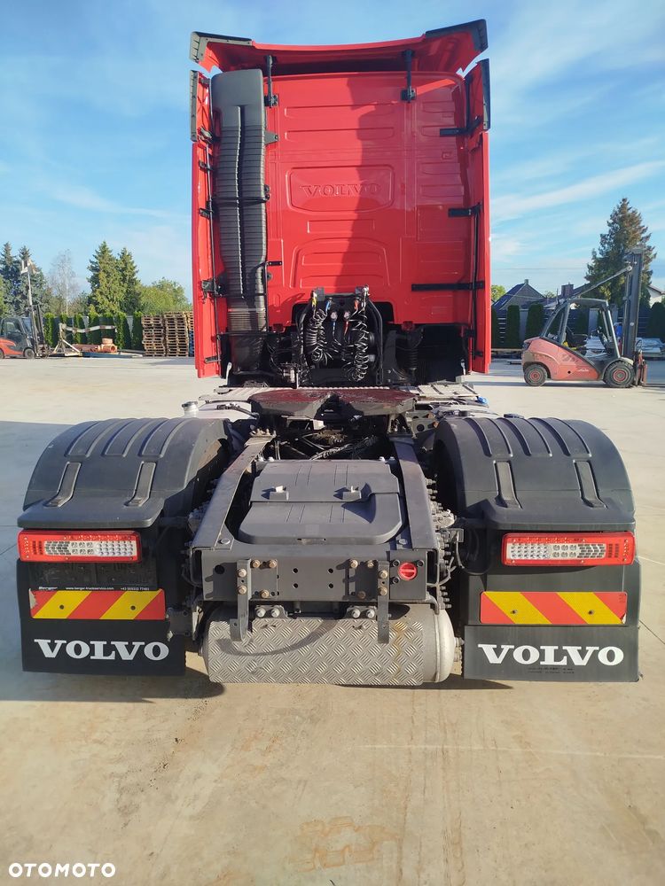 Volvo - 10
